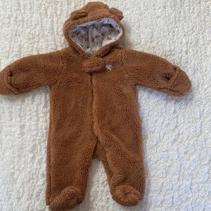 Carters NB zipper winter body suit warmer. Like new!